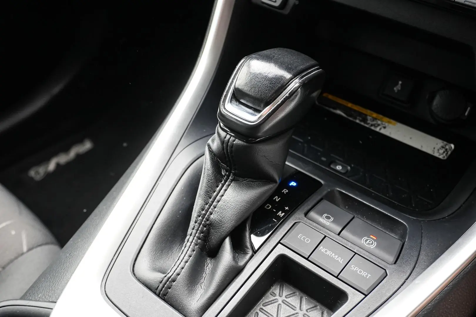 2021 Toyota RAV4 Gallery Image 19