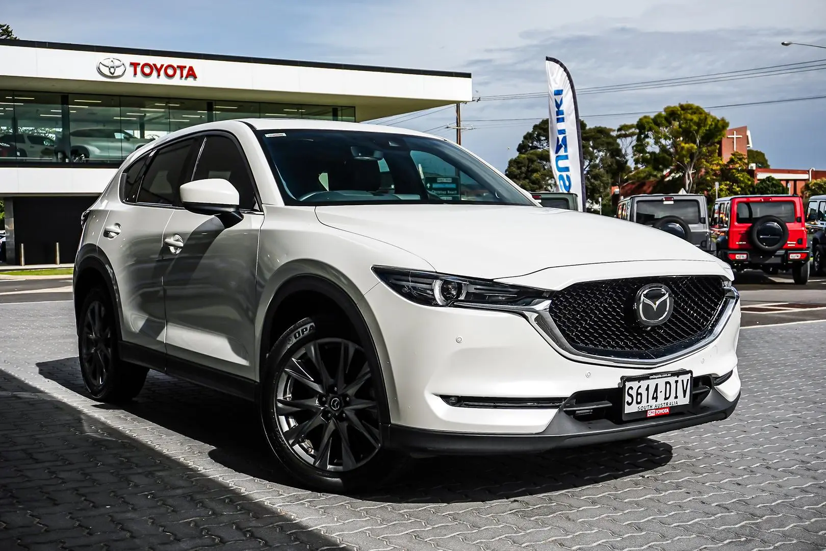2019 Mazda CX-5 Gallery Image 2