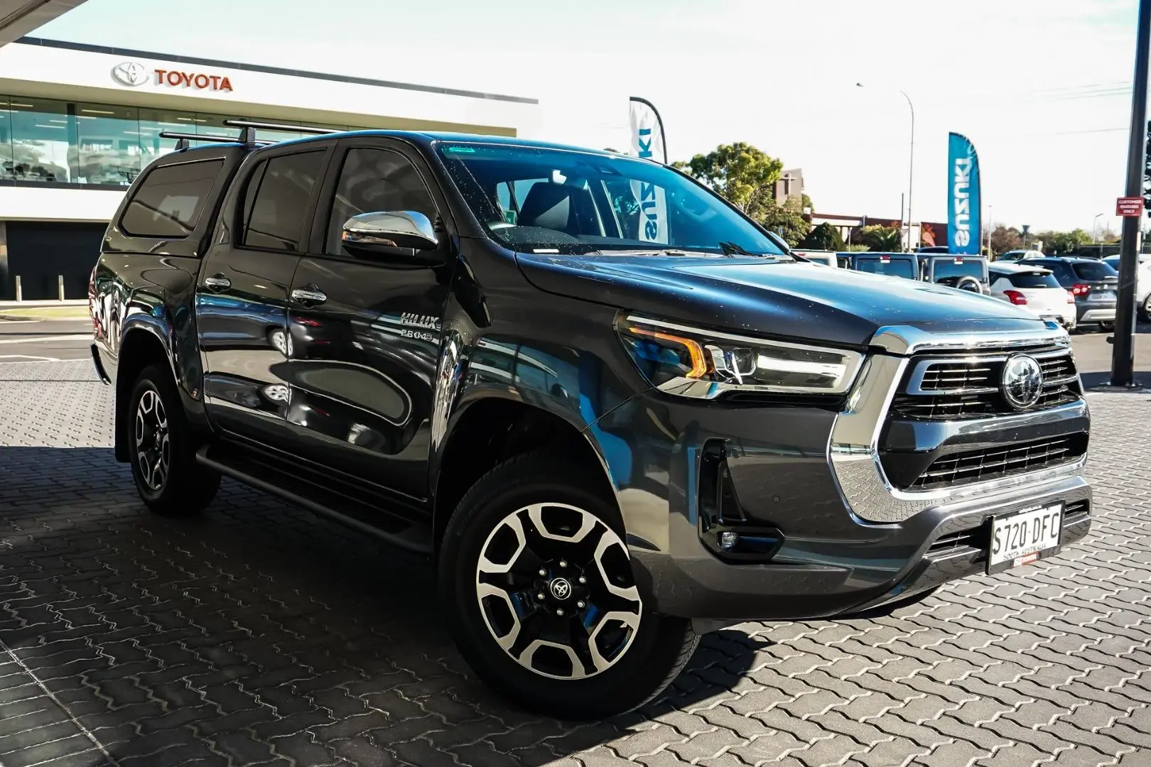 2022 Toyota Hilux Gallery Image 1