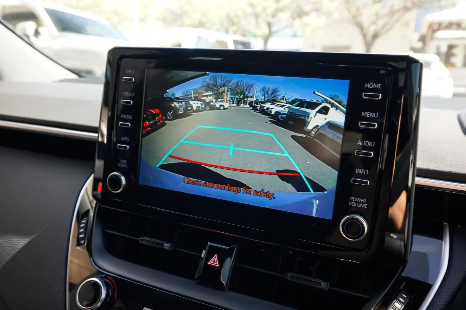 2018 Toyota Corolla Gallery Image 22