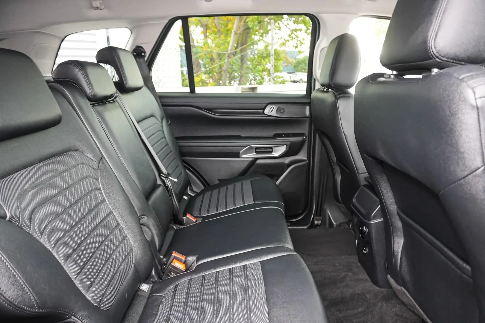 2023 Ford Everest Gallery Image 9