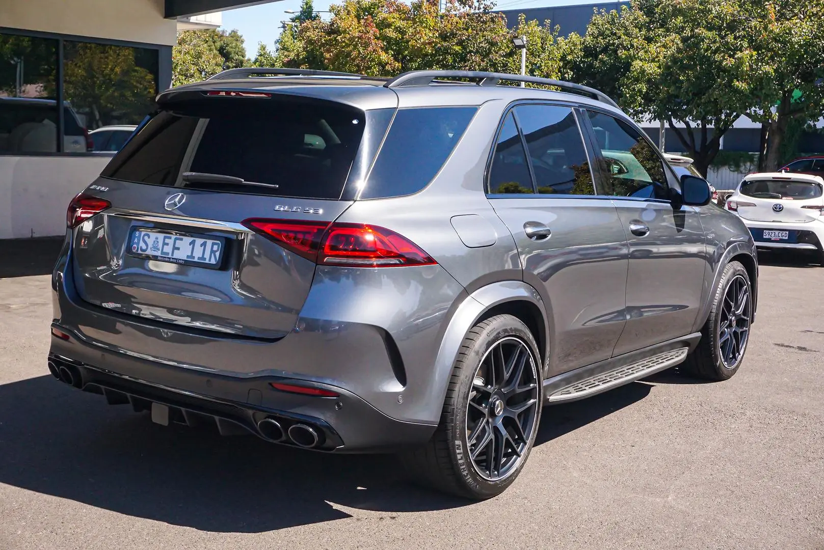 2021 Mercedes-Benz Gle-Class Gallery Image 3