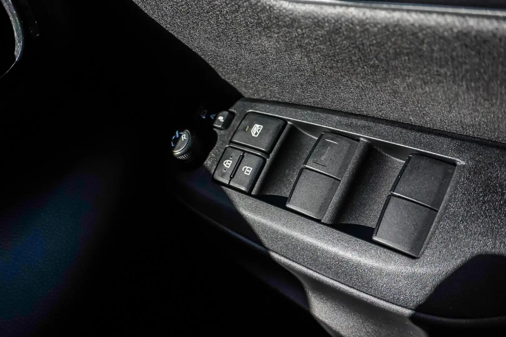 2022 Toyota Yaris Cross Gallery Image 22