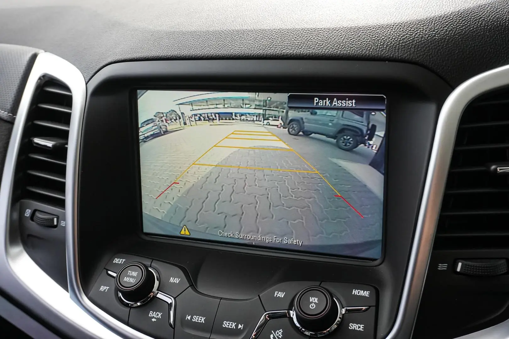 2017 Holden Commodore Gallery Image 15