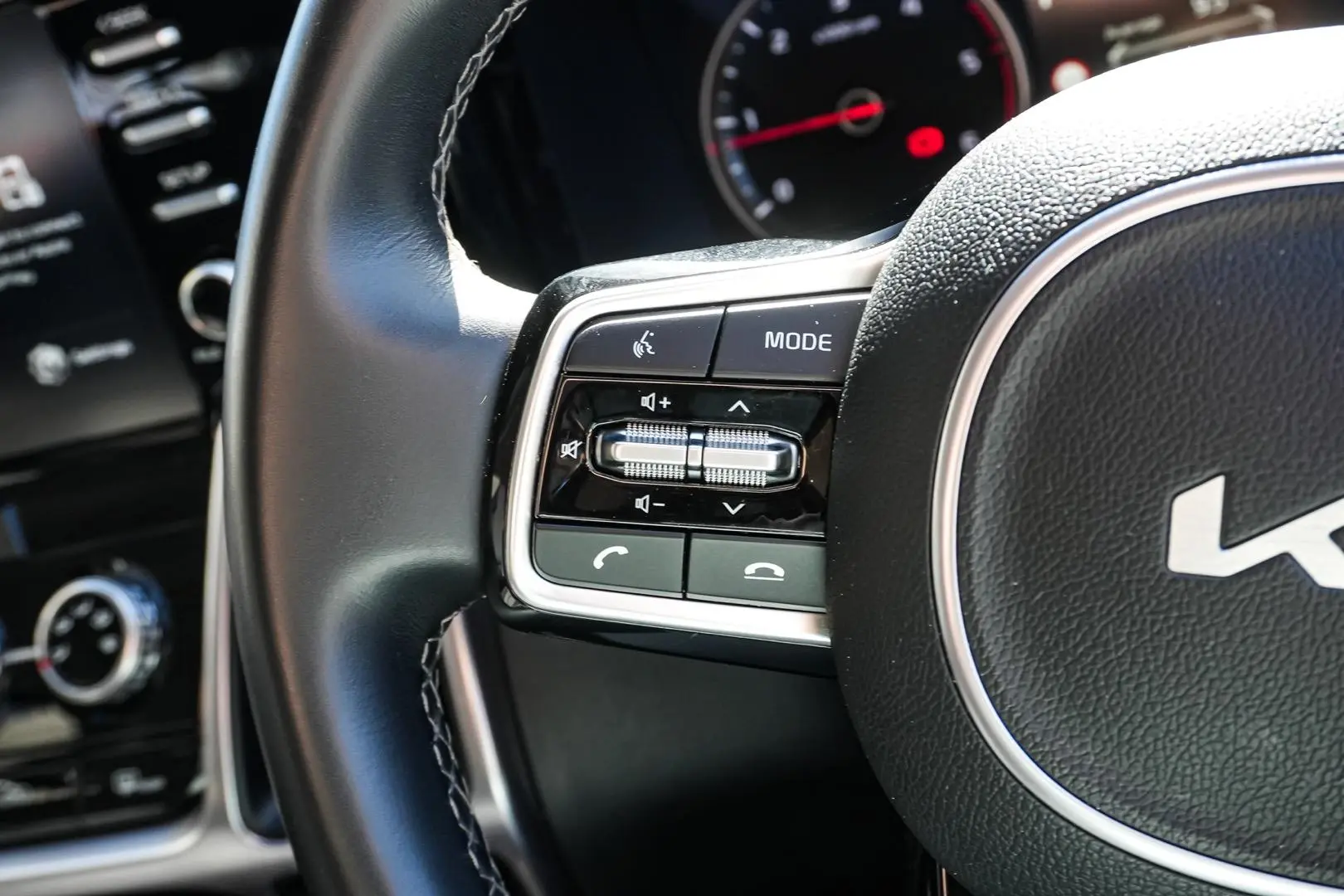 2023 Kia Sorento Gallery Image 19