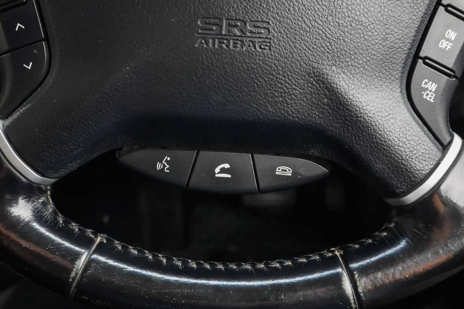 2018 Mitsubishi Pajero Gallery Image 20