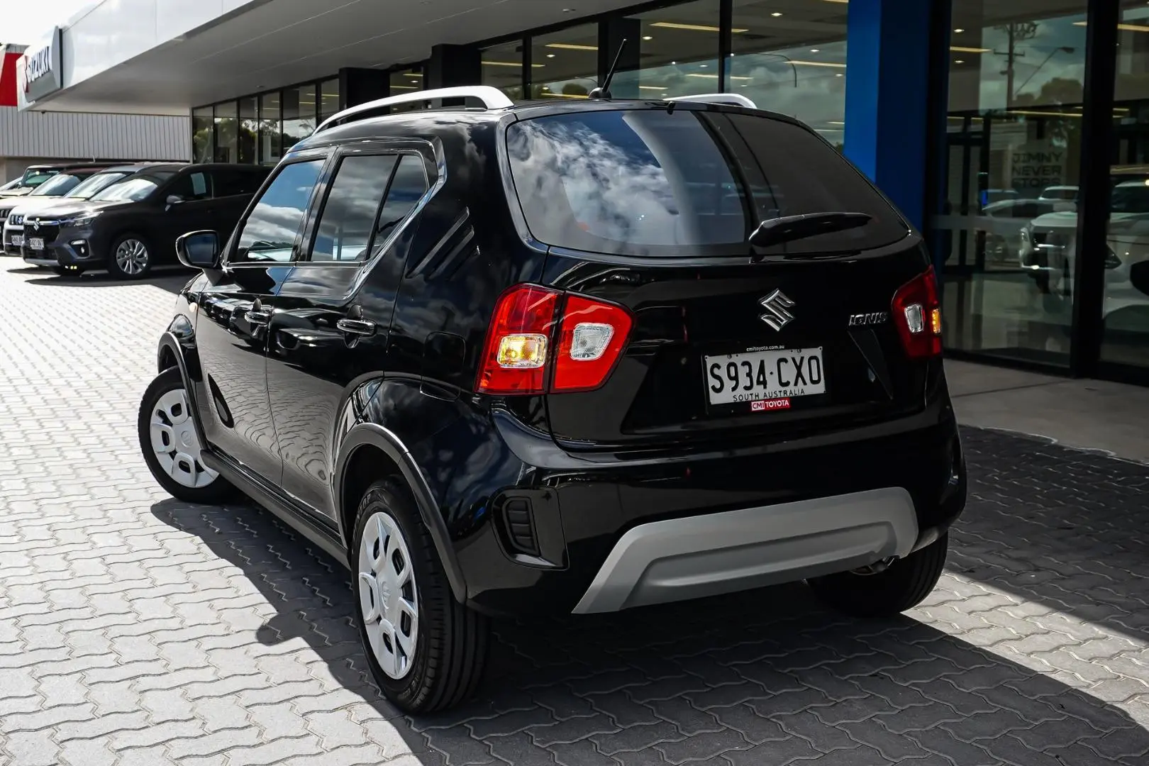 2023 Suzuki Ignis Gallery Image 3