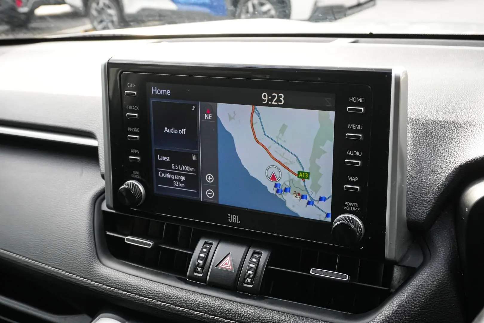 2021 Toyota RAV4 Gallery Image 22