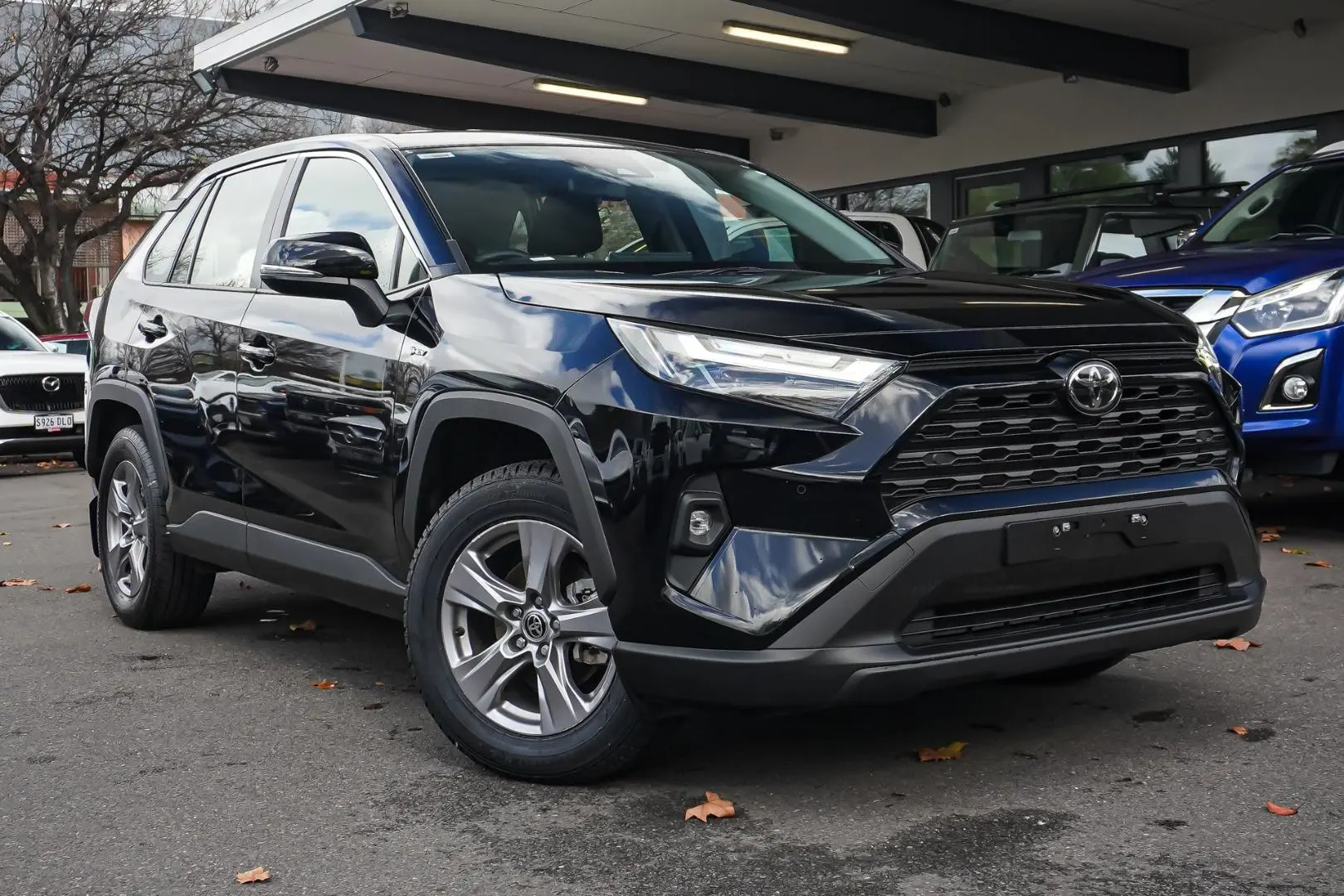 2025 Toyota RAV4 Gallery Image 2