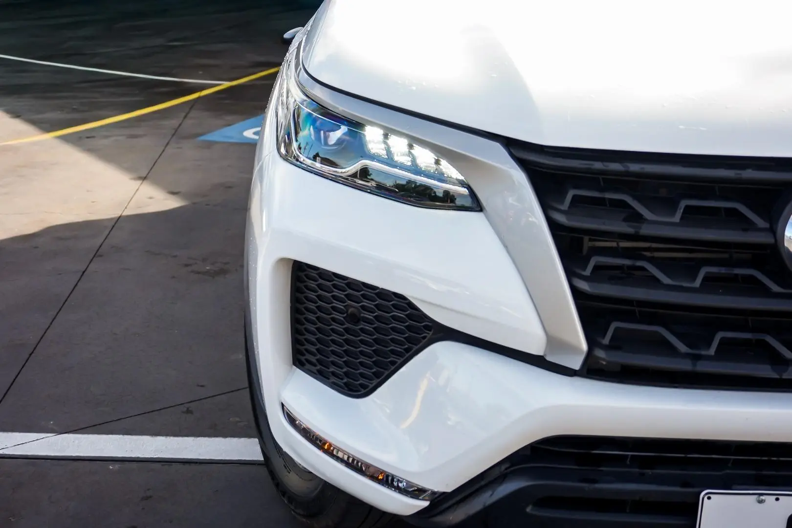 2024 Toyota Fortuner Gallery Image 14