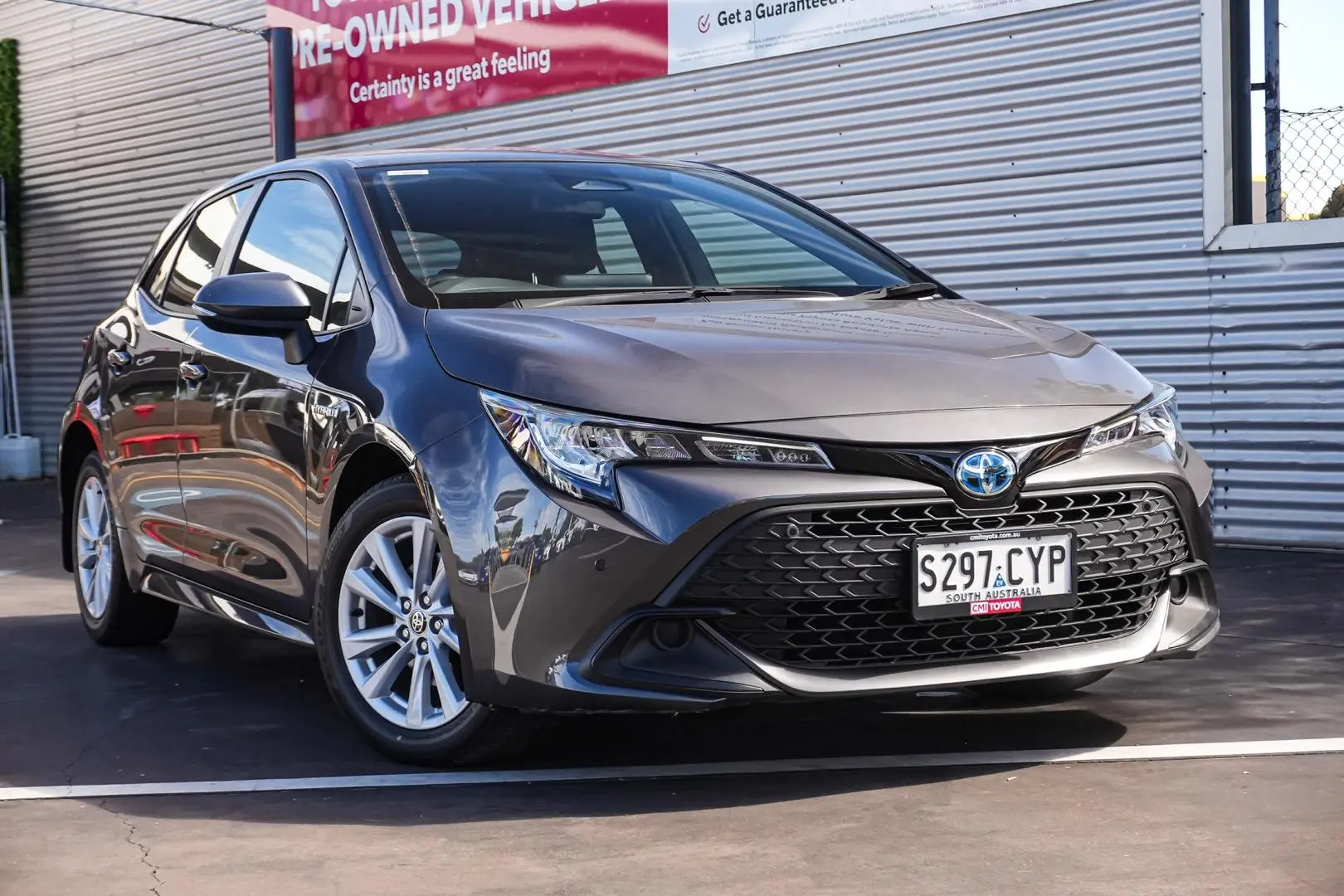 2023 Toyota Corolla Gallery Image 2