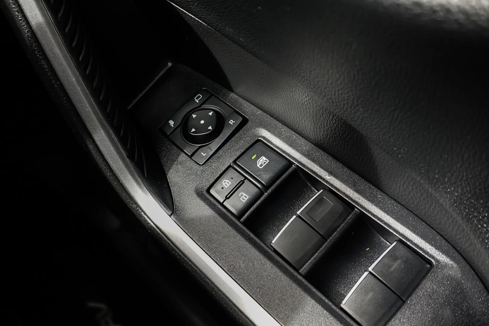 2022 Toyota RAV4 Gallery Image 22