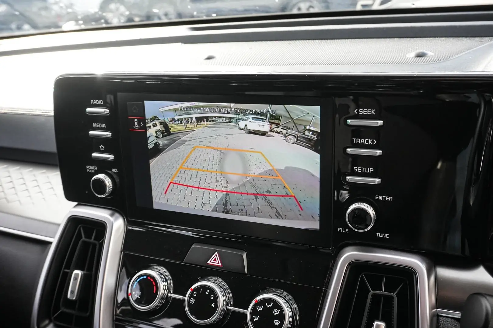 2022 Kia Sorento Gallery Image 22