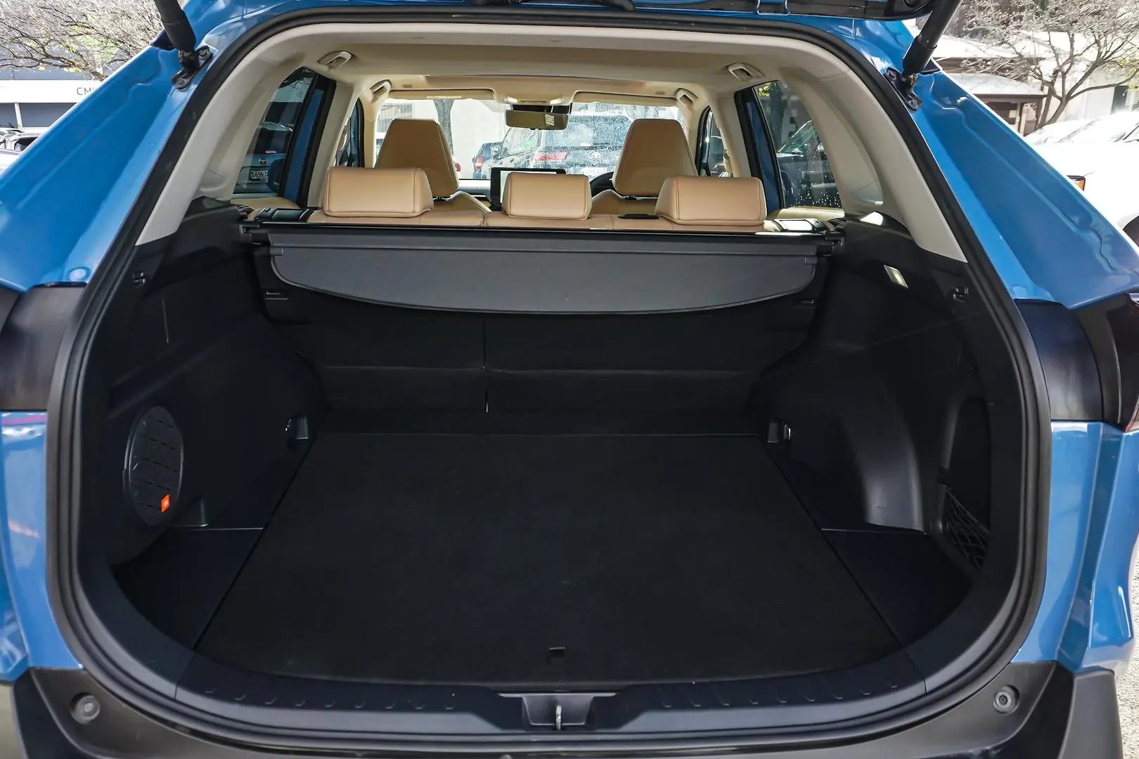 2024 Toyota RAV4 Gallery Image 9