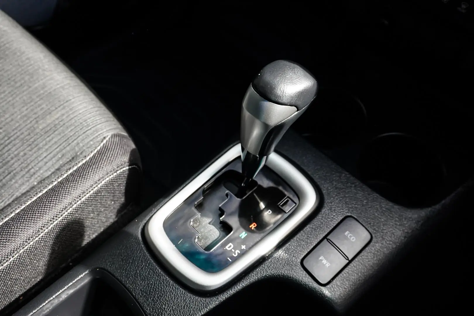 2023 Toyota Hilux Gallery Image 19