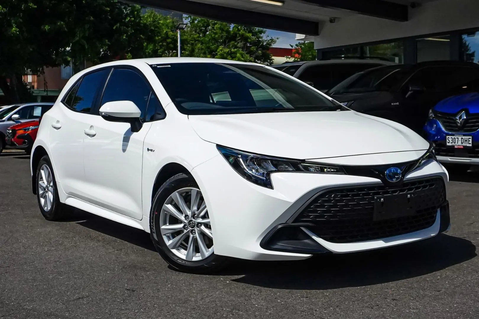 2024 Toyota Corolla Gallery Image 2