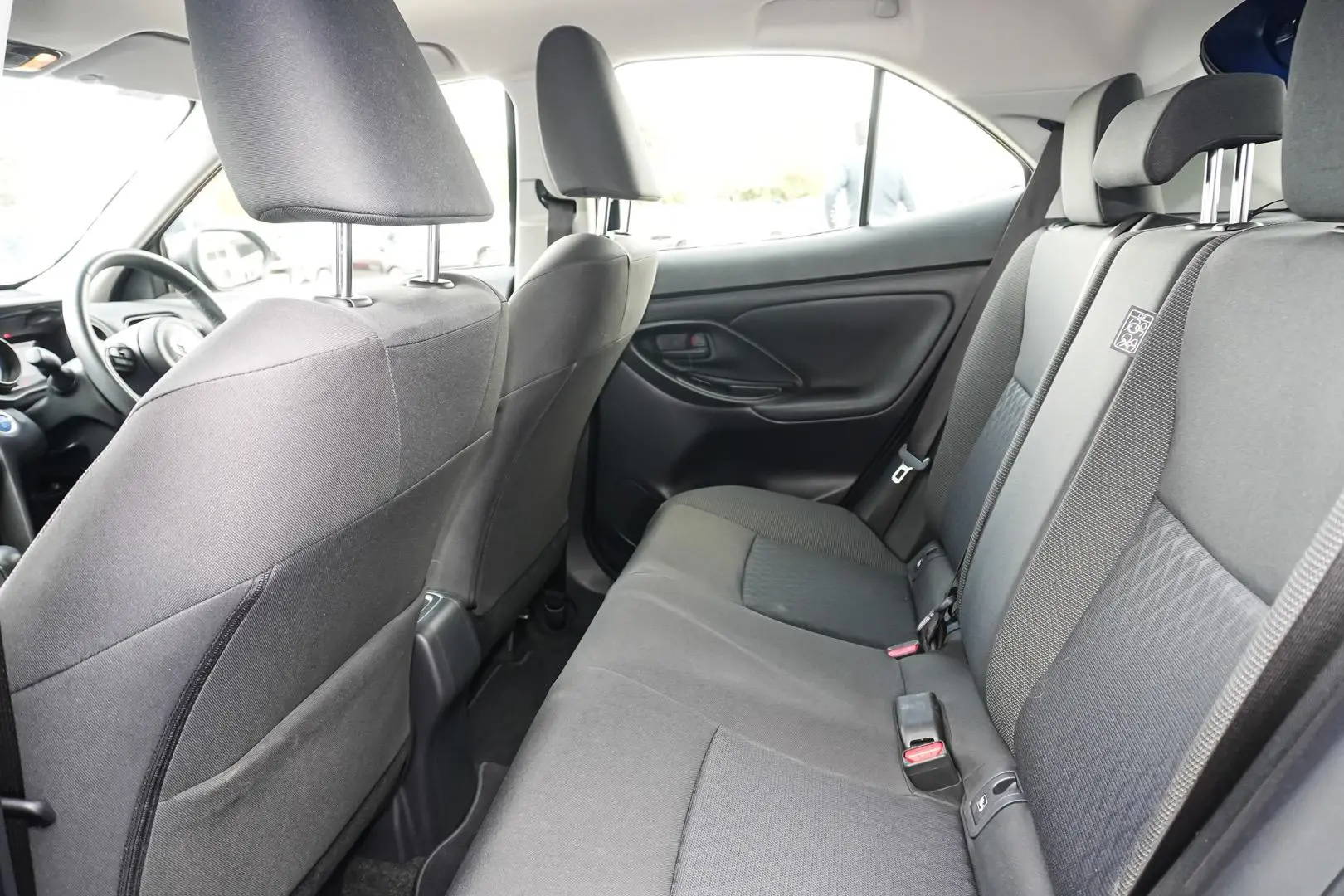 2021 Toyota Yaris Cross Gallery Image 8