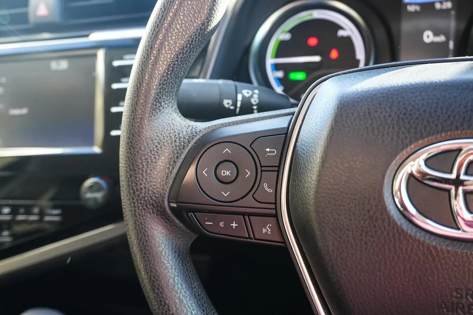 2019 Toyota Camry Gallery Image 20