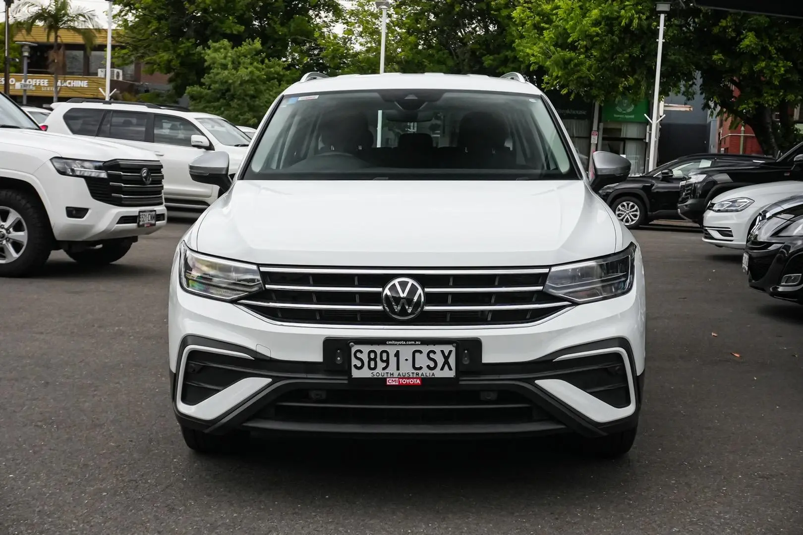 2022 Volkswagen Tiguan Gallery Image 5