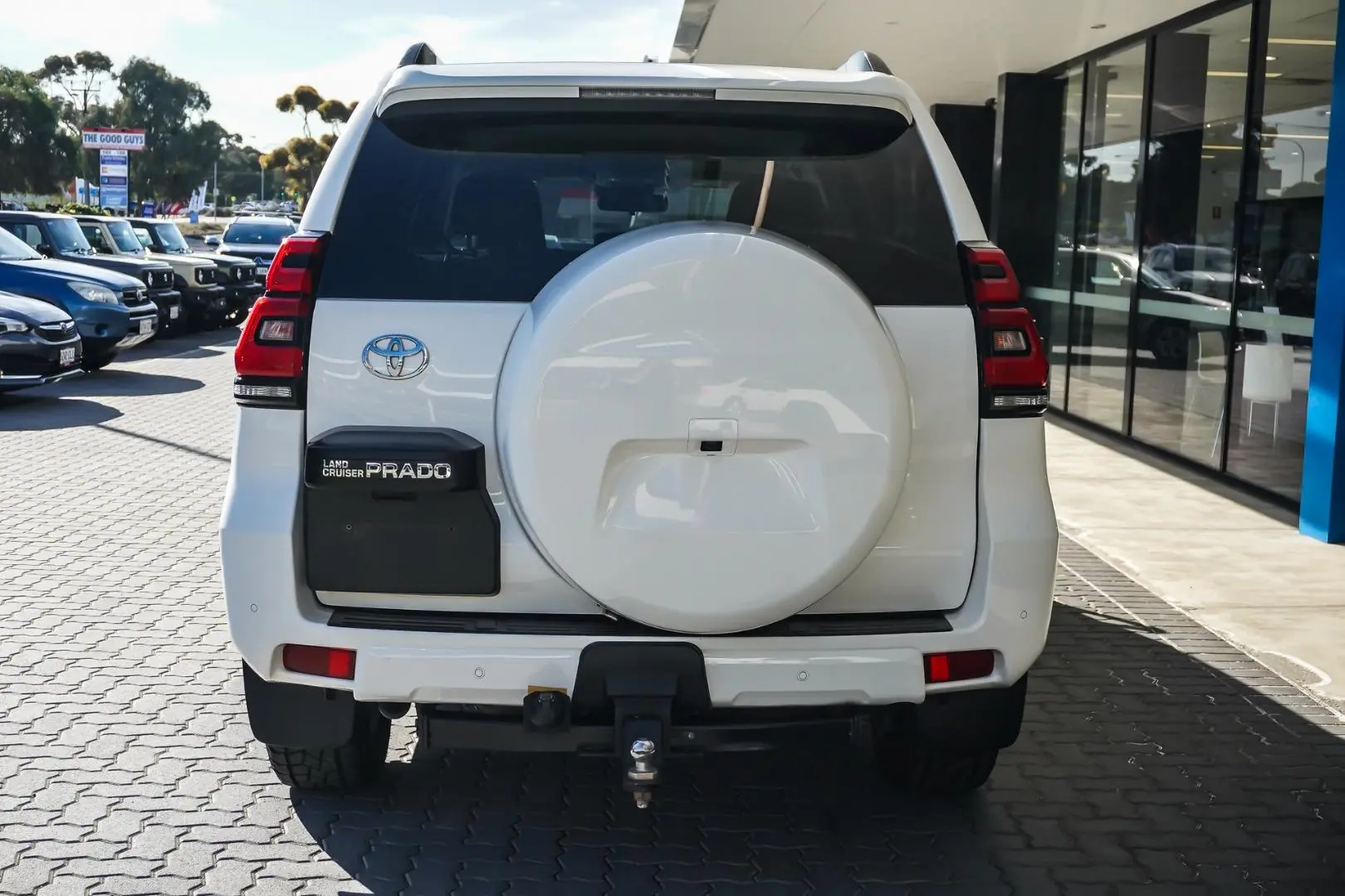 2021 Toyota Landcruiser Prado Gallery Image 5