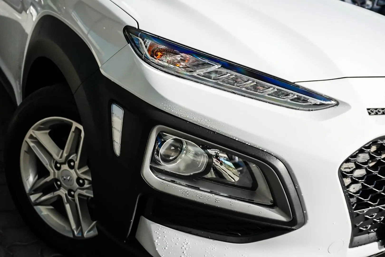 2020 Hyundai Kona Gallery Image 12