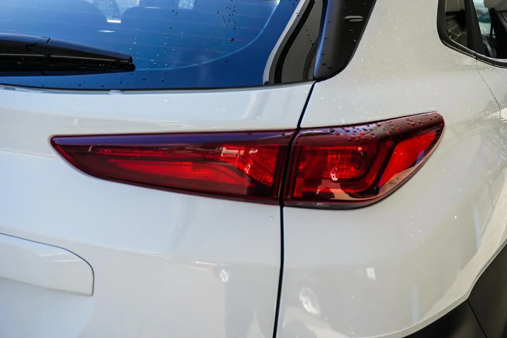 2020 Hyundai Kona Gallery Image 14