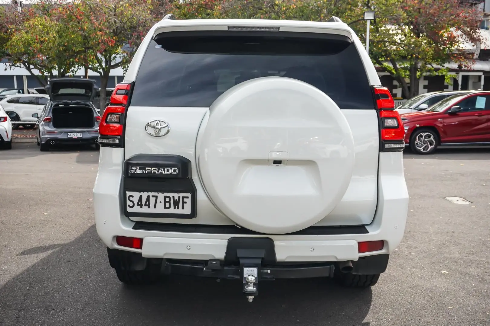 2018 Toyota Landcruiser Prado Gallery Image 6