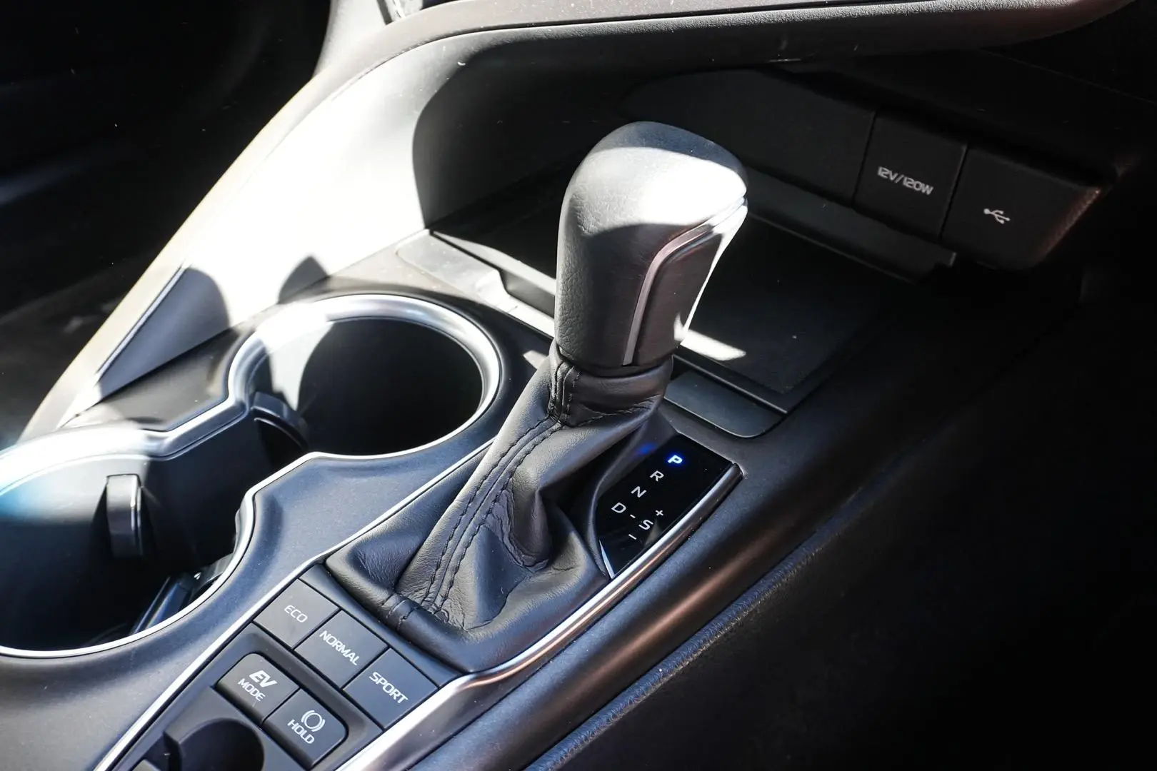 2021 Toyota Camry Gallery Image 17