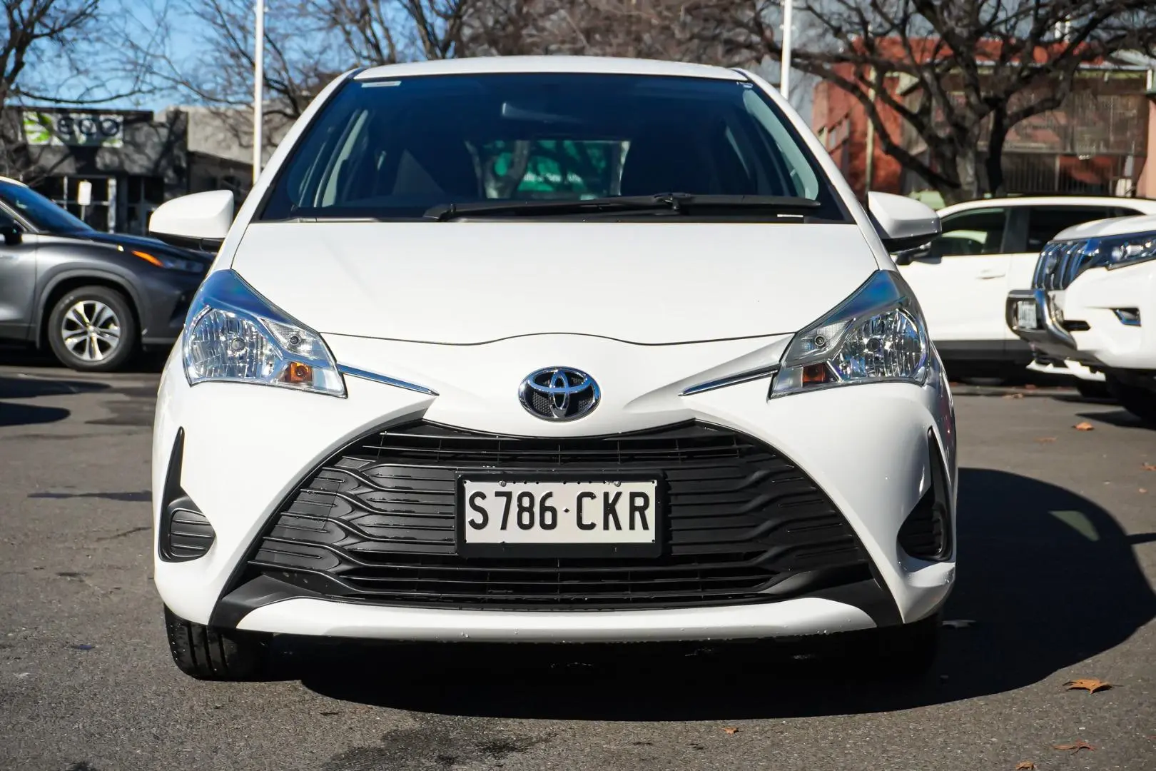 2019 Toyota Yaris Gallery Image 5