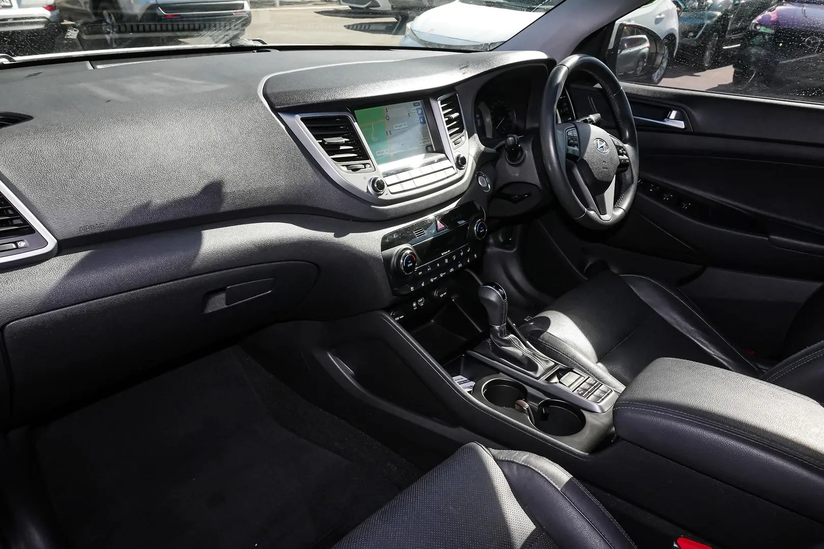 2015 Hyundai Tucson Gallery Image 12