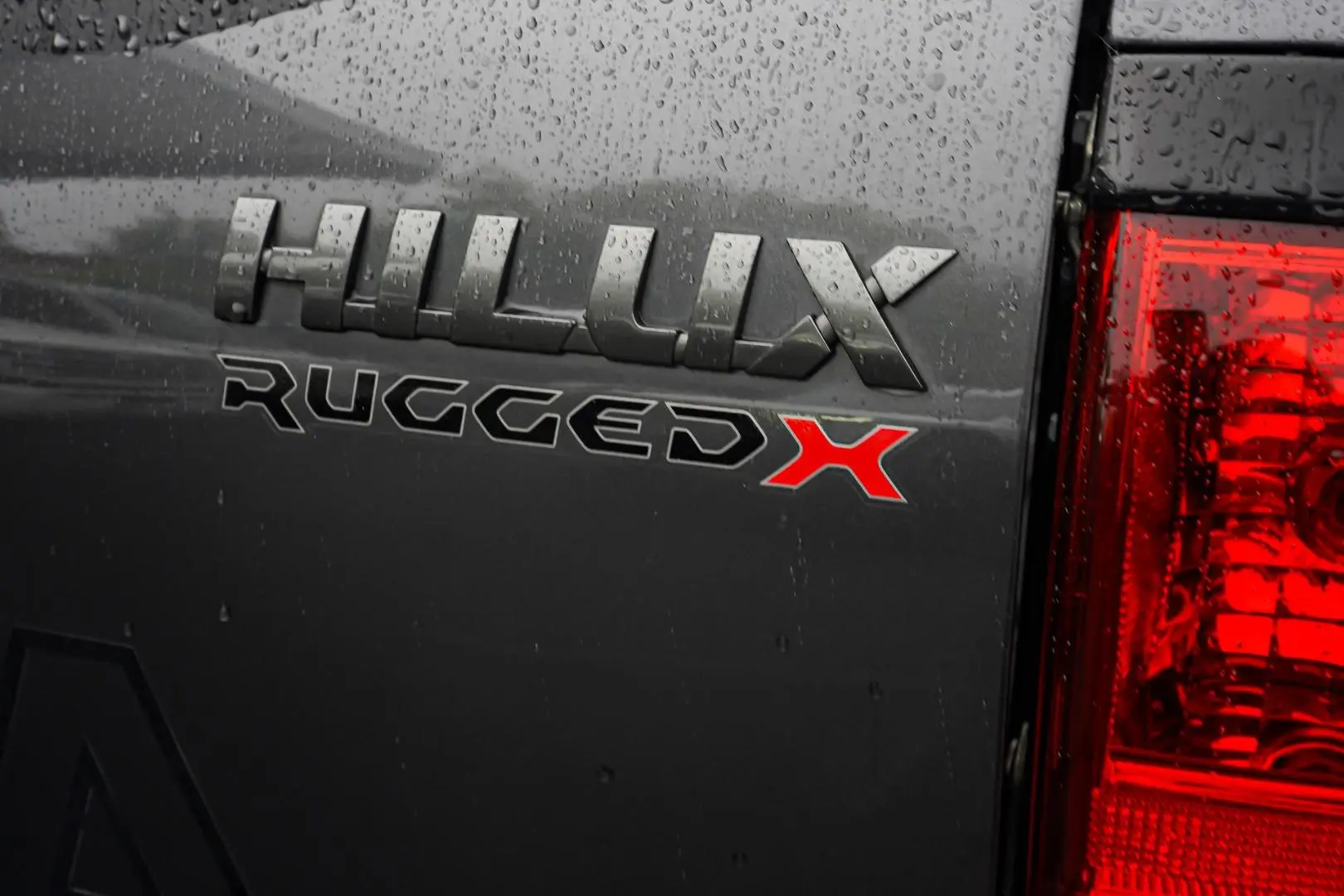 2019 Toyota Hilux Gallery Image 12