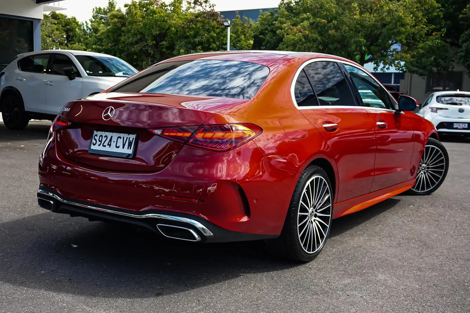 2022 Mercedes-Benz C-Class Gallery Image 3