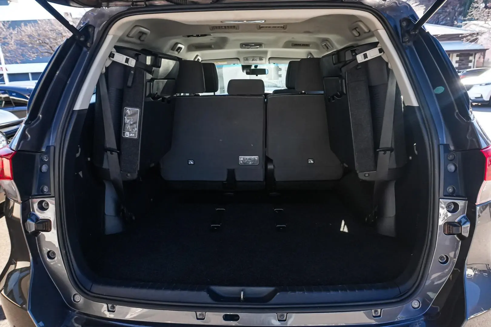 2021 Toyota Fortuner Gallery Image 11