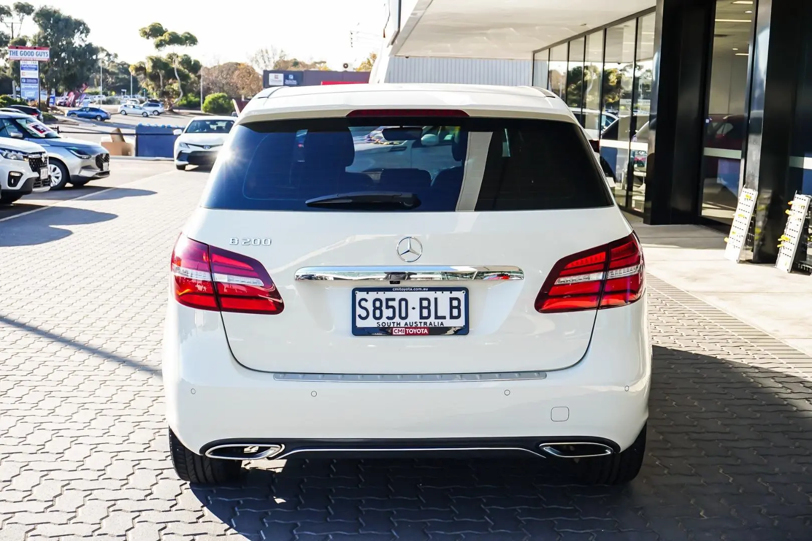 2016 Mercedes-Benz B-Class Gallery Image 5