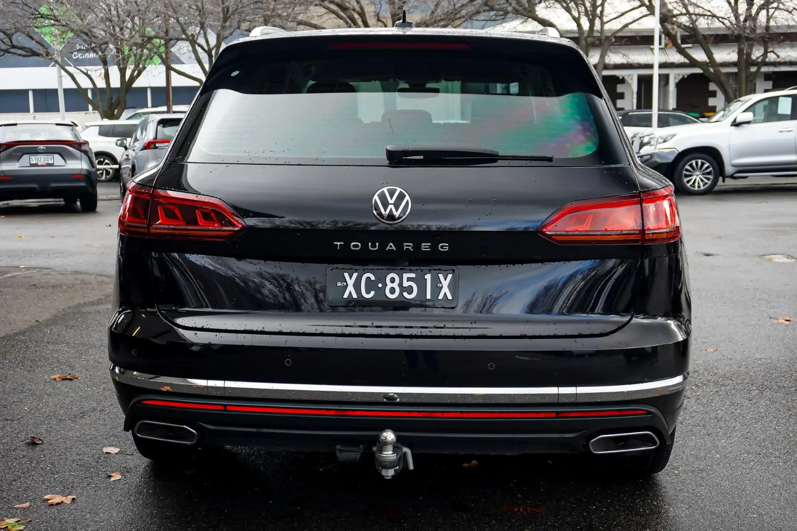 2022 Volkswagen Touareg Gallery Image 5
