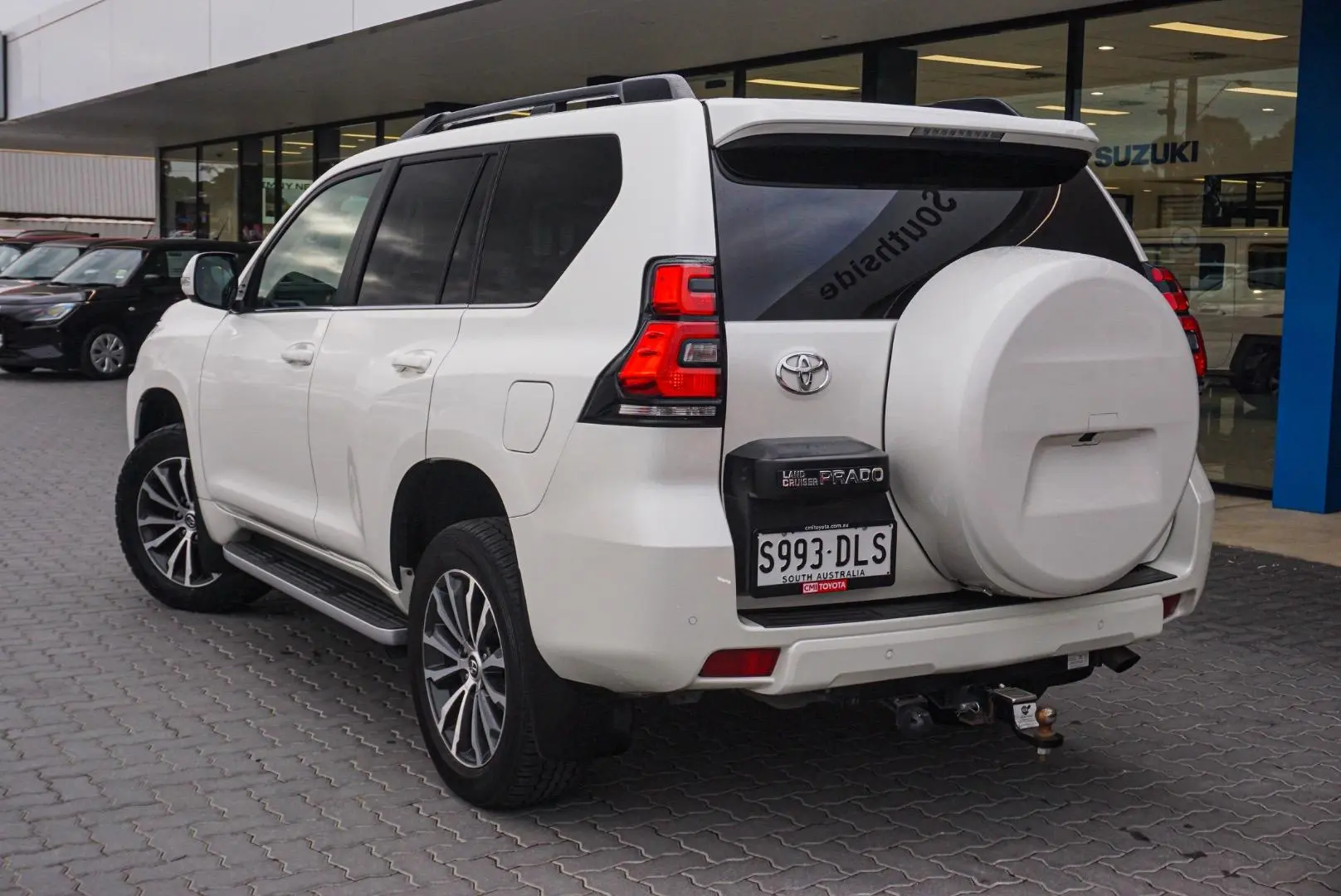 2021 Toyota Landcruiser Prado Gallery Image 3