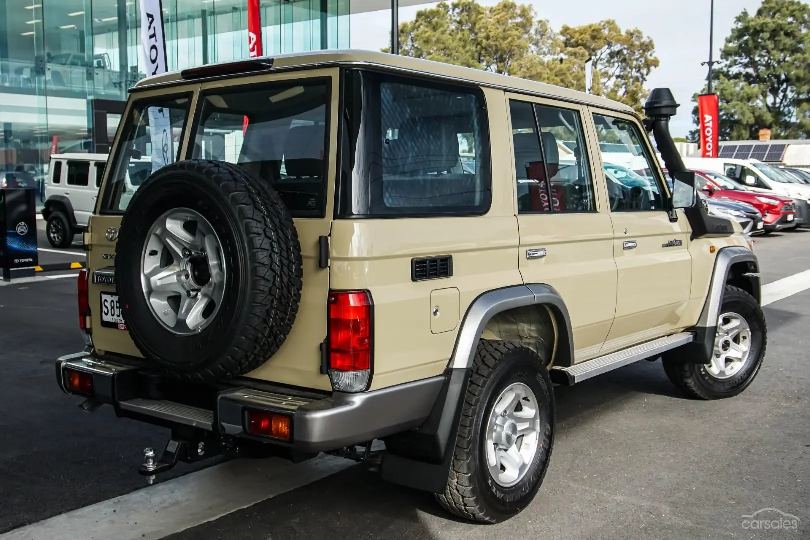 2022 Toyota Landcruiser Image 2