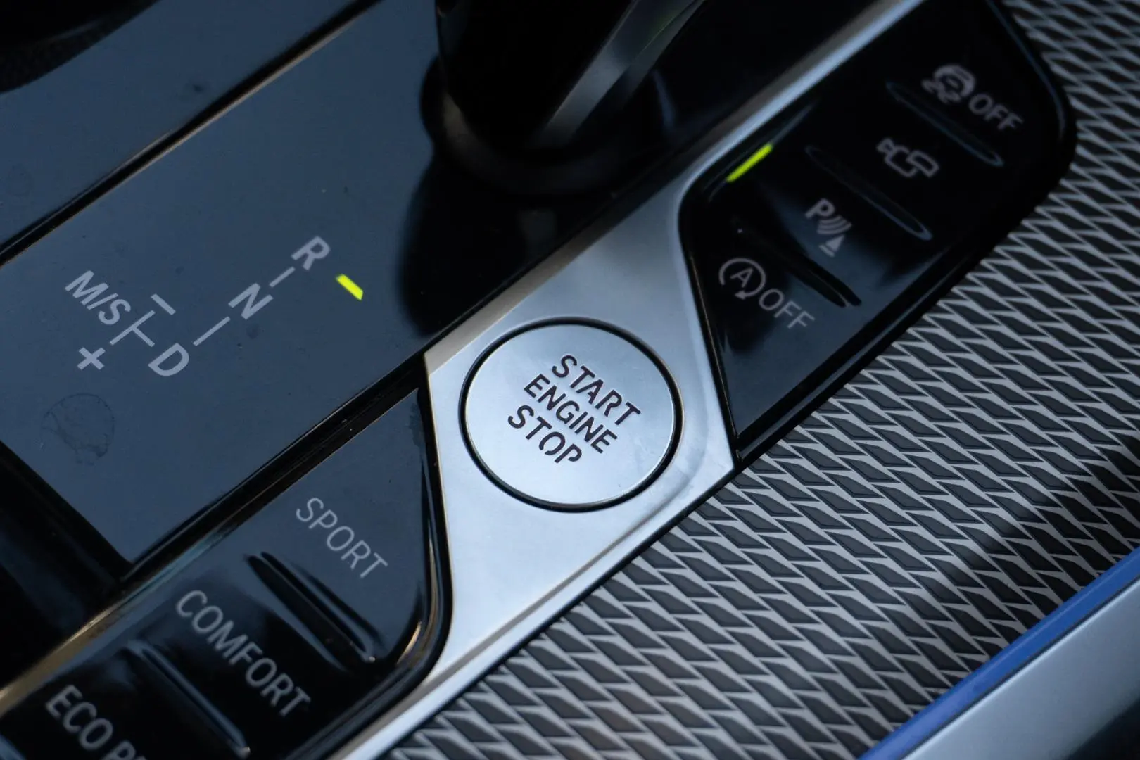 2022 BMW X5 Gallery Image 25