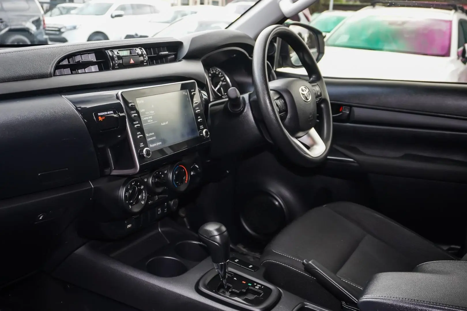 2023 Toyota Hilux Gallery Image 9