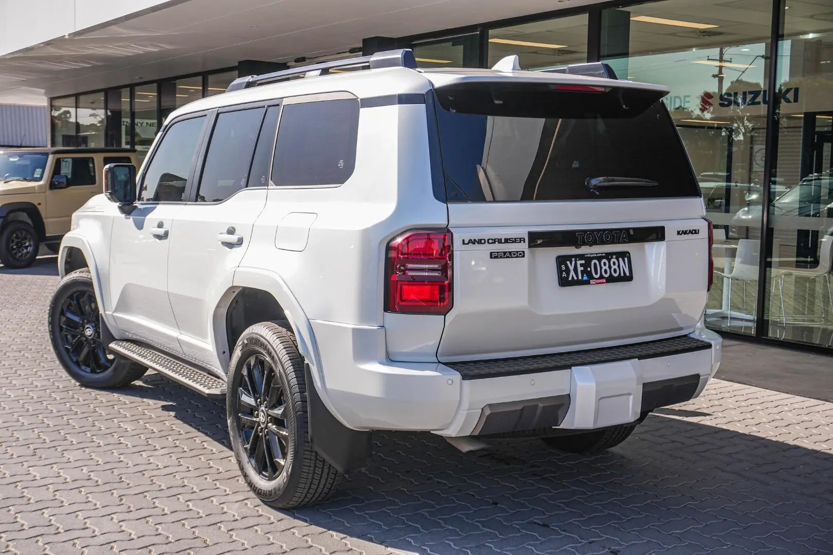 2026 Toyota Landcruiser Prado Gallery Image 3