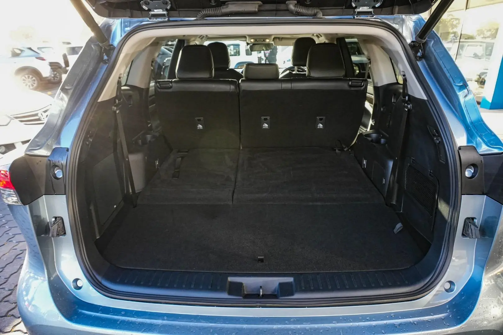 2023 Toyota Kluger Gallery Image 11