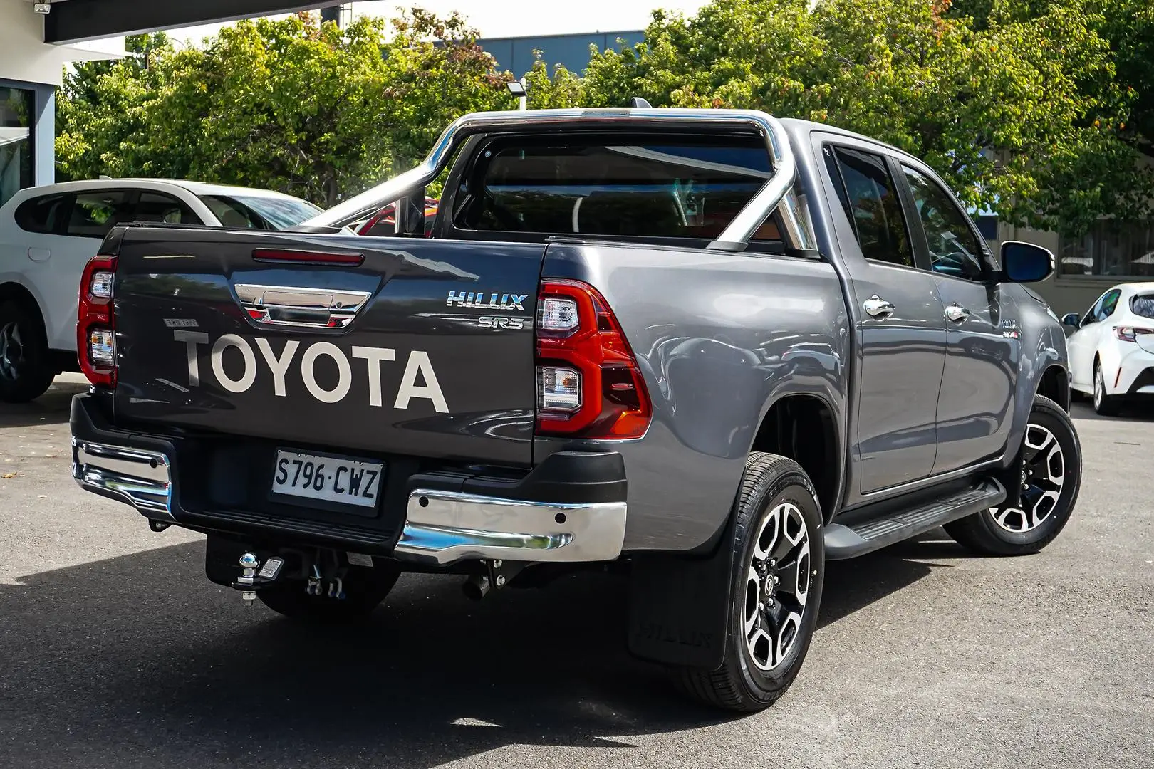 2023 Toyota Hilux Gallery Image 3