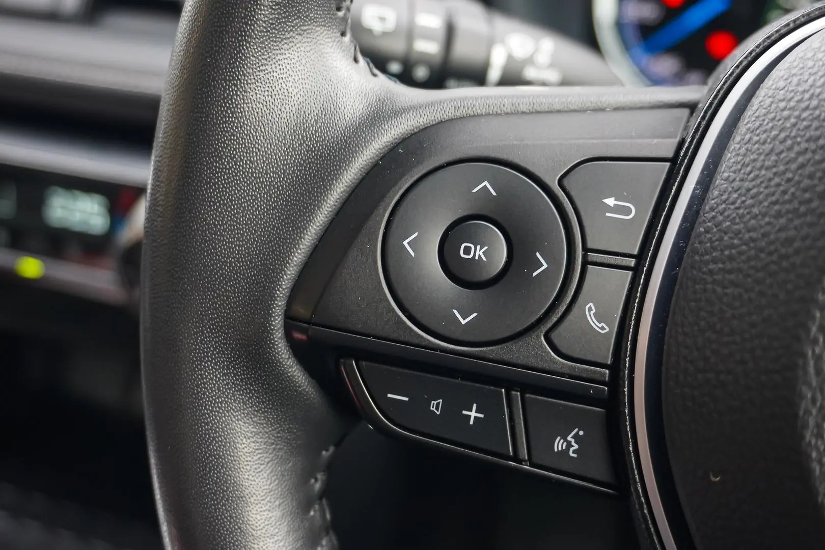 2024 Toyota RAV4 Gallery Image 19