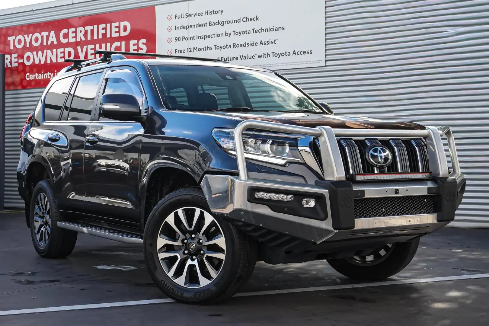 2021 Toyota Landcruiser Prado Gallery Image 2