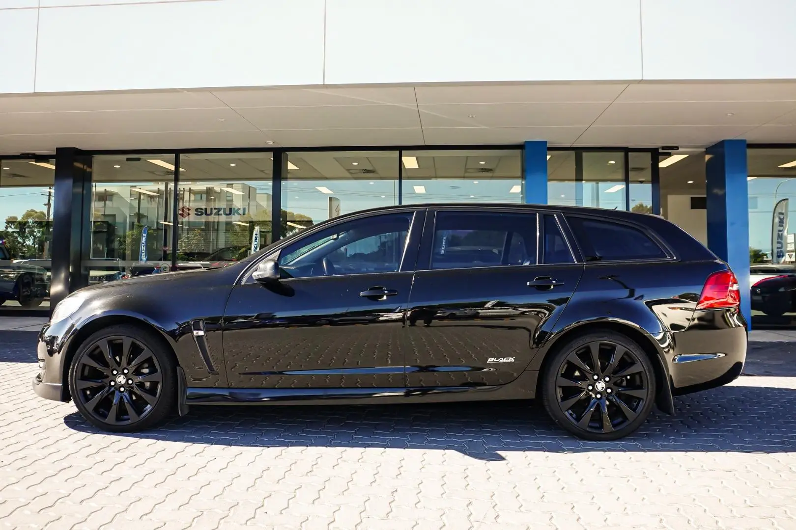 2016 Holden Commodore Gallery Image 4