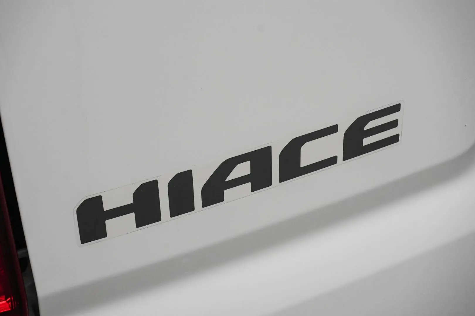 2021 Toyota Hiace Gallery Image 15