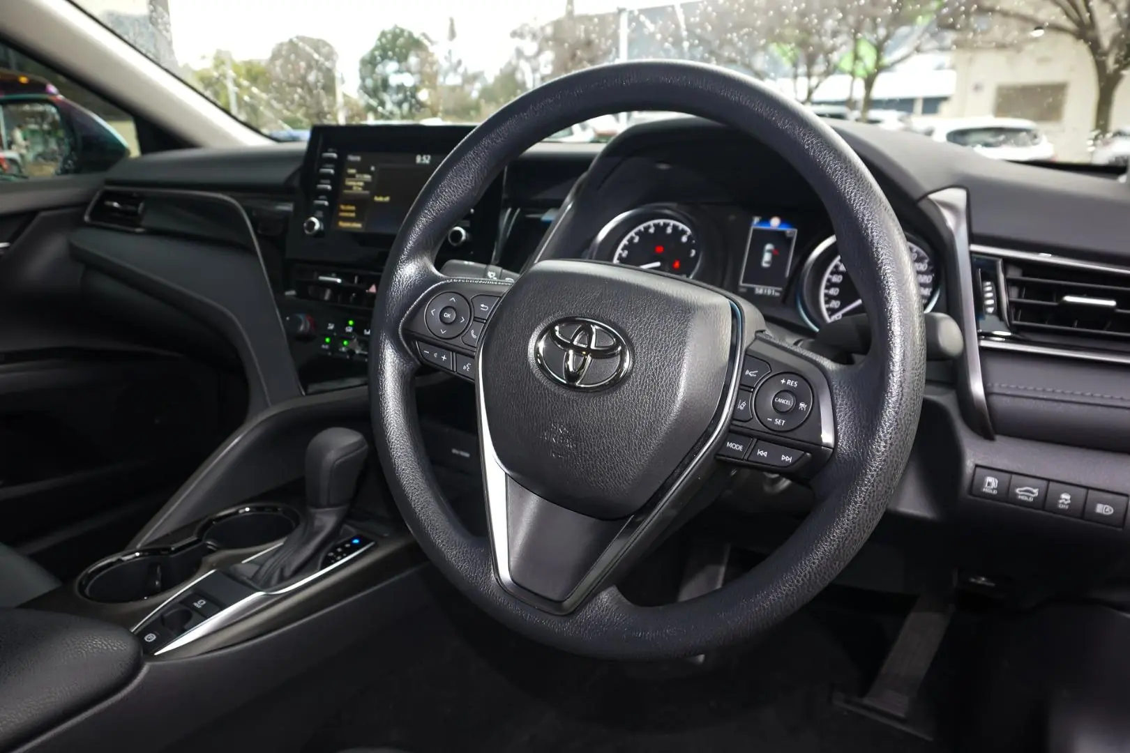 2022 Toyota Camry Gallery Image 7