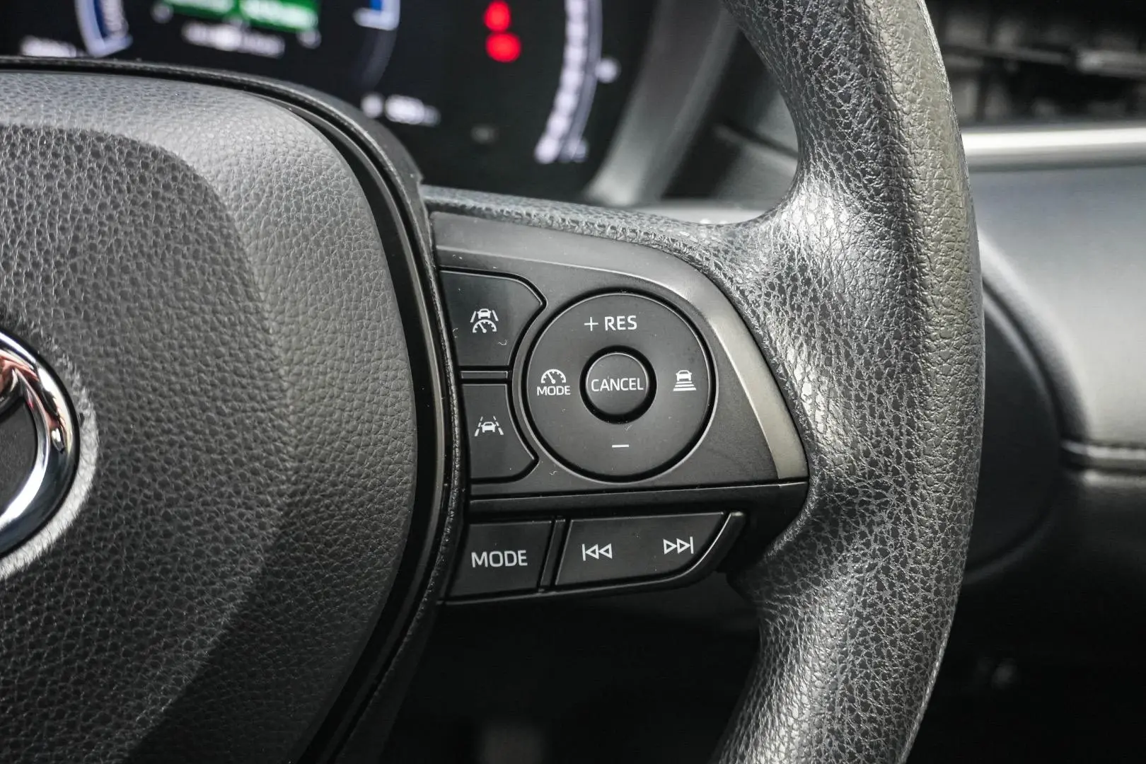 2025 Toyota Corolla Cross Gallery Image 21