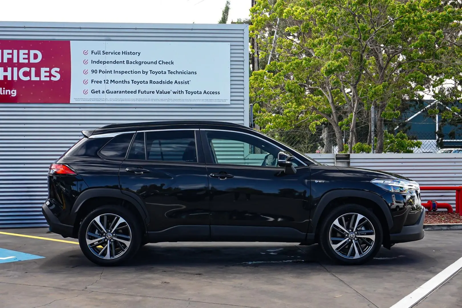 2024 Toyota Corolla Cross Gallery Image 4