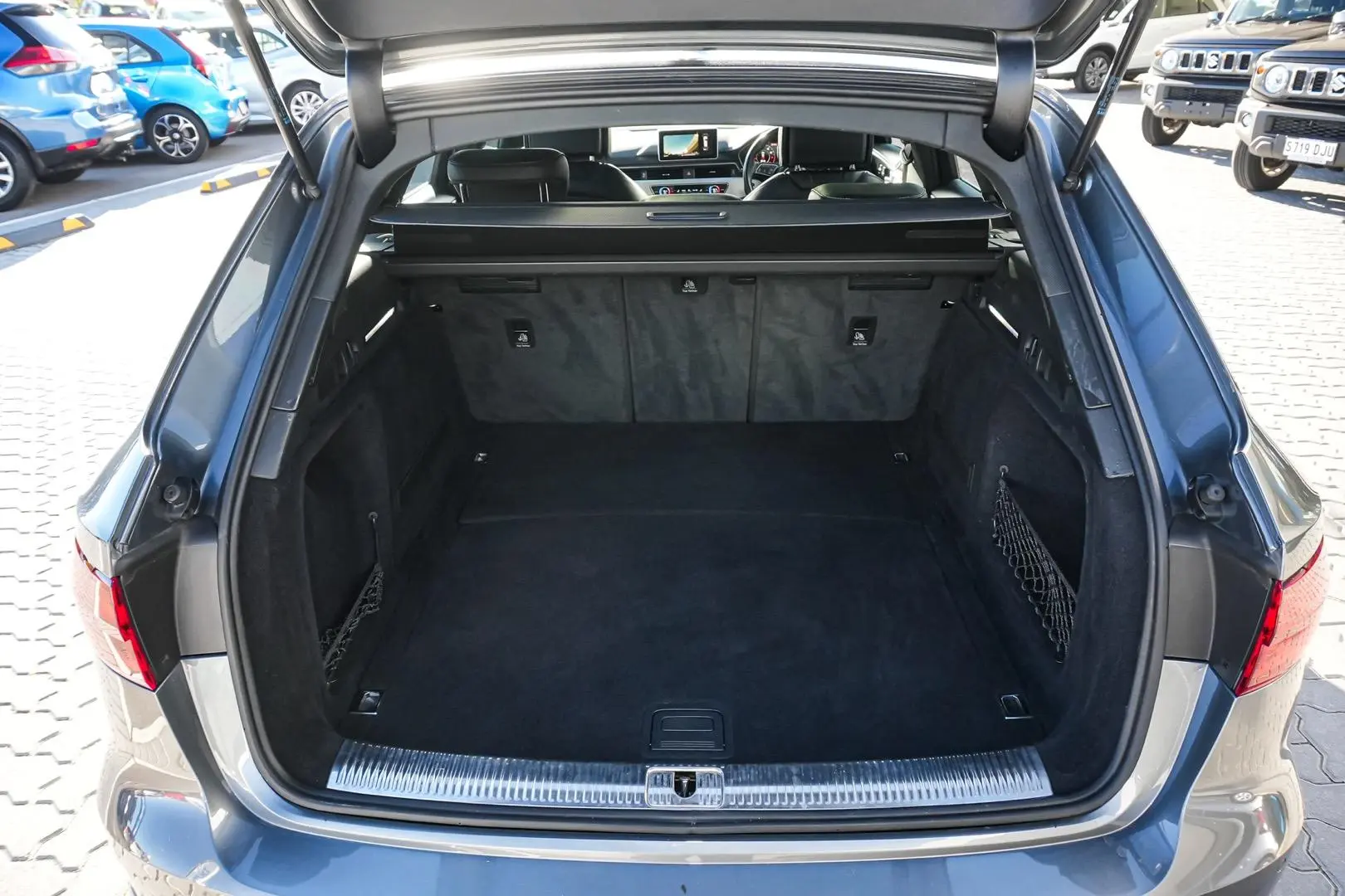 2019 Audi A4 Gallery Image 11